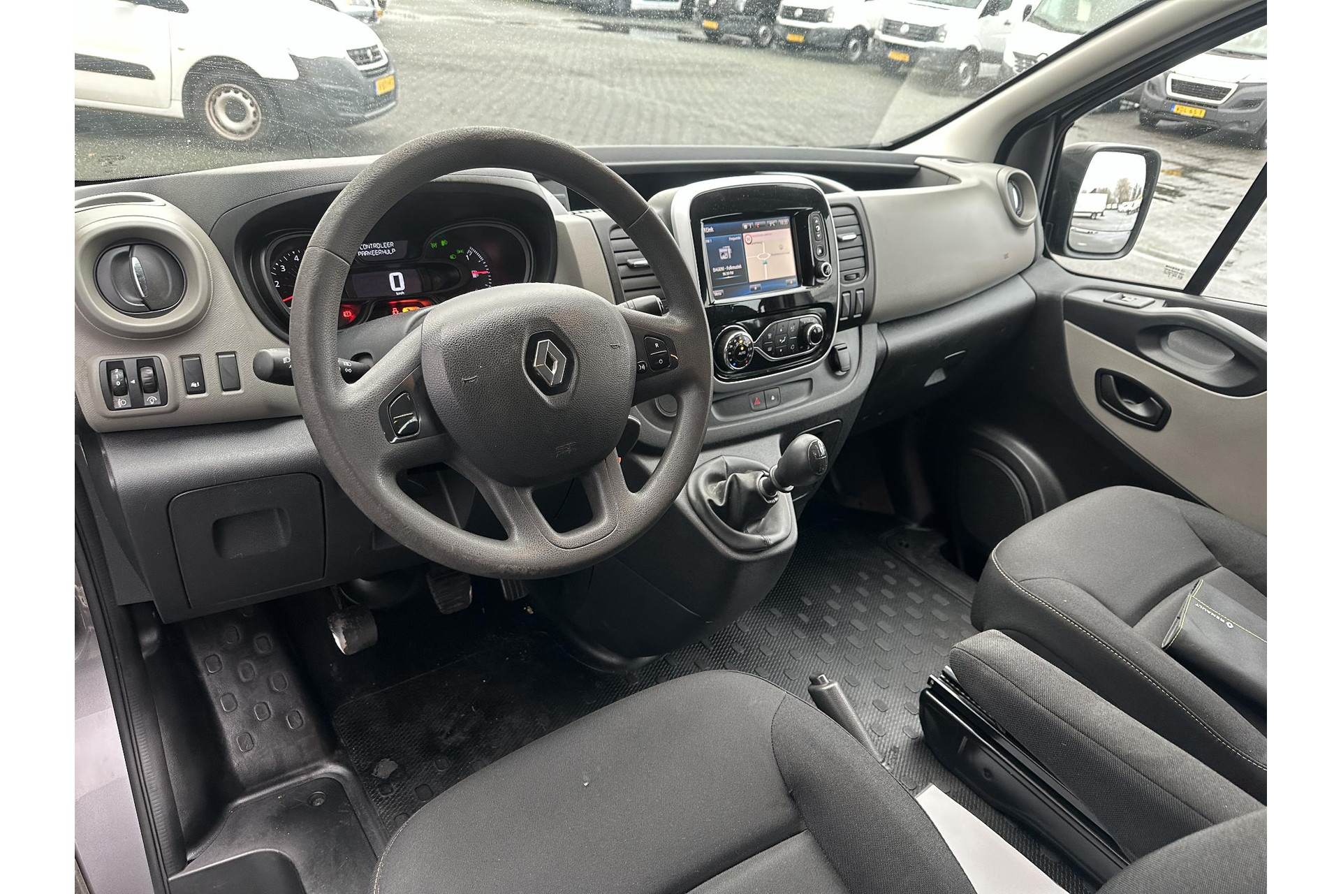 Renault Trafic 1.6 dCi L2H1 DC Comf.*ECC*NAVI*CRUISE*NAVI*CAMERA*